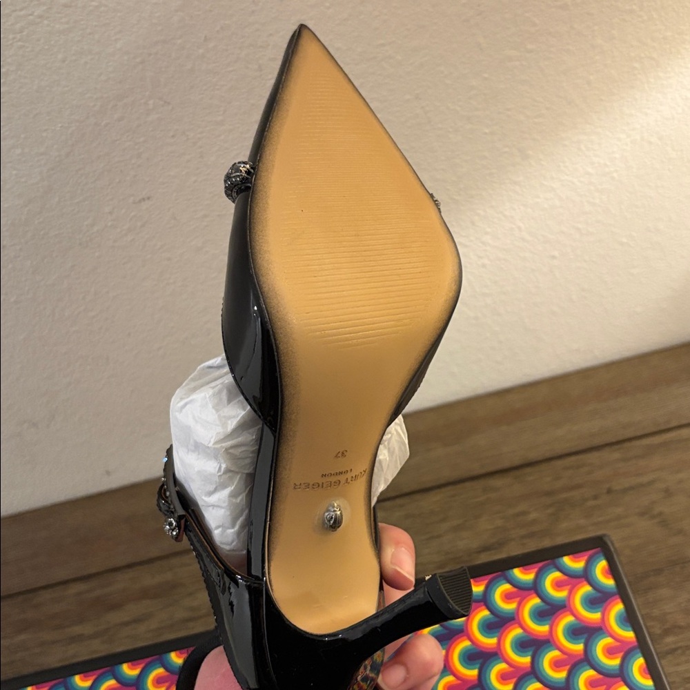 NIB [Kurt Geiger] Crystal Pointed Ankle Strap Pumps Heels Women’s Multiple Sizes - Picture 14 of 15